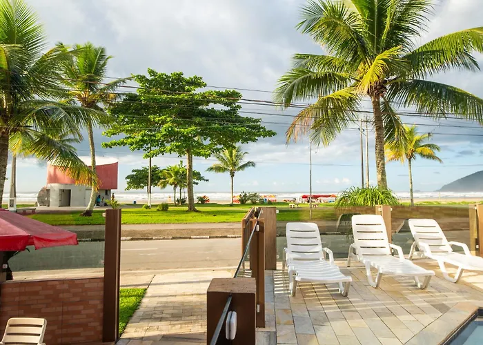 Pousada La Naila Bertioga